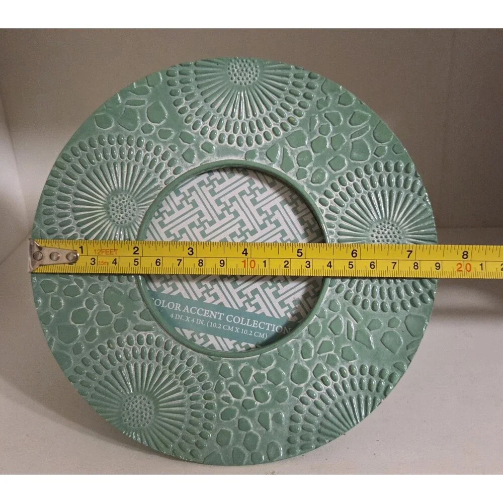 Mosaic Accent Round Photo Frame Light Mint Green 4 x 4 in Free Standing